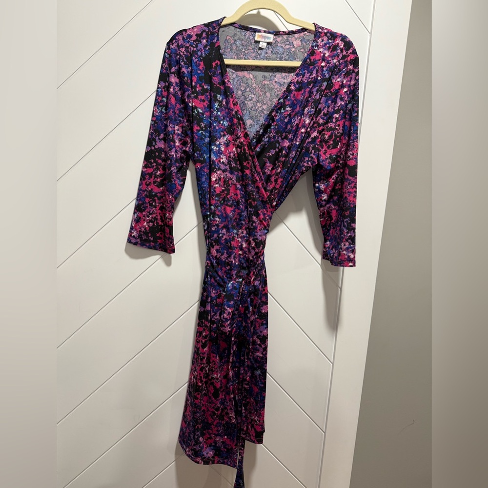 LuLaRoe Michelle Women's wrap dress